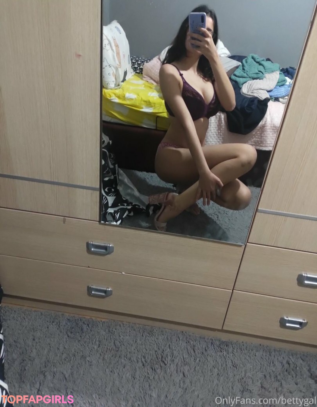 Foto desnuda filtrada de OnlyFans de Eceturkishangel #166 Foto desnuda filtrada de OnlyFans de Eceturkishangel #166