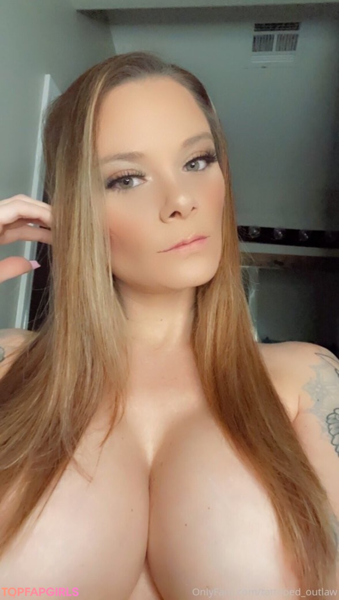 Foto desnuda filtrada de OnlyFans de Chroniclesofatiredassmom #16 Foto desnuda filtrada de OnlyFans de Chroniclesofatiredassmom #16