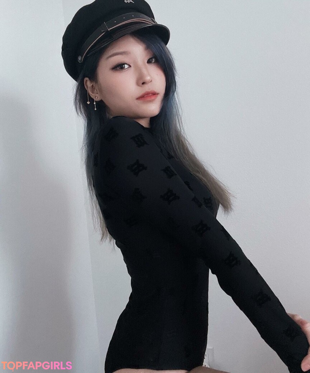 Foto desnuda filtrada de OnlyFans de Yoonhyoonaikuros #1 Foto desnuda filtrada de OnlyFans de Yoonhyoonaikuros #1