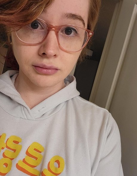 Foto desnuda filtrada de OnlyFans de Alex Todoroki