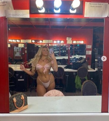 Foto desnuda filtrada de OnlyFans de Hollywood Dancer