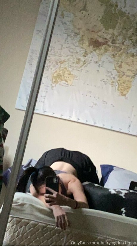 Foto desnuda filtrada de OnlyFans de Thefryingdutchman
