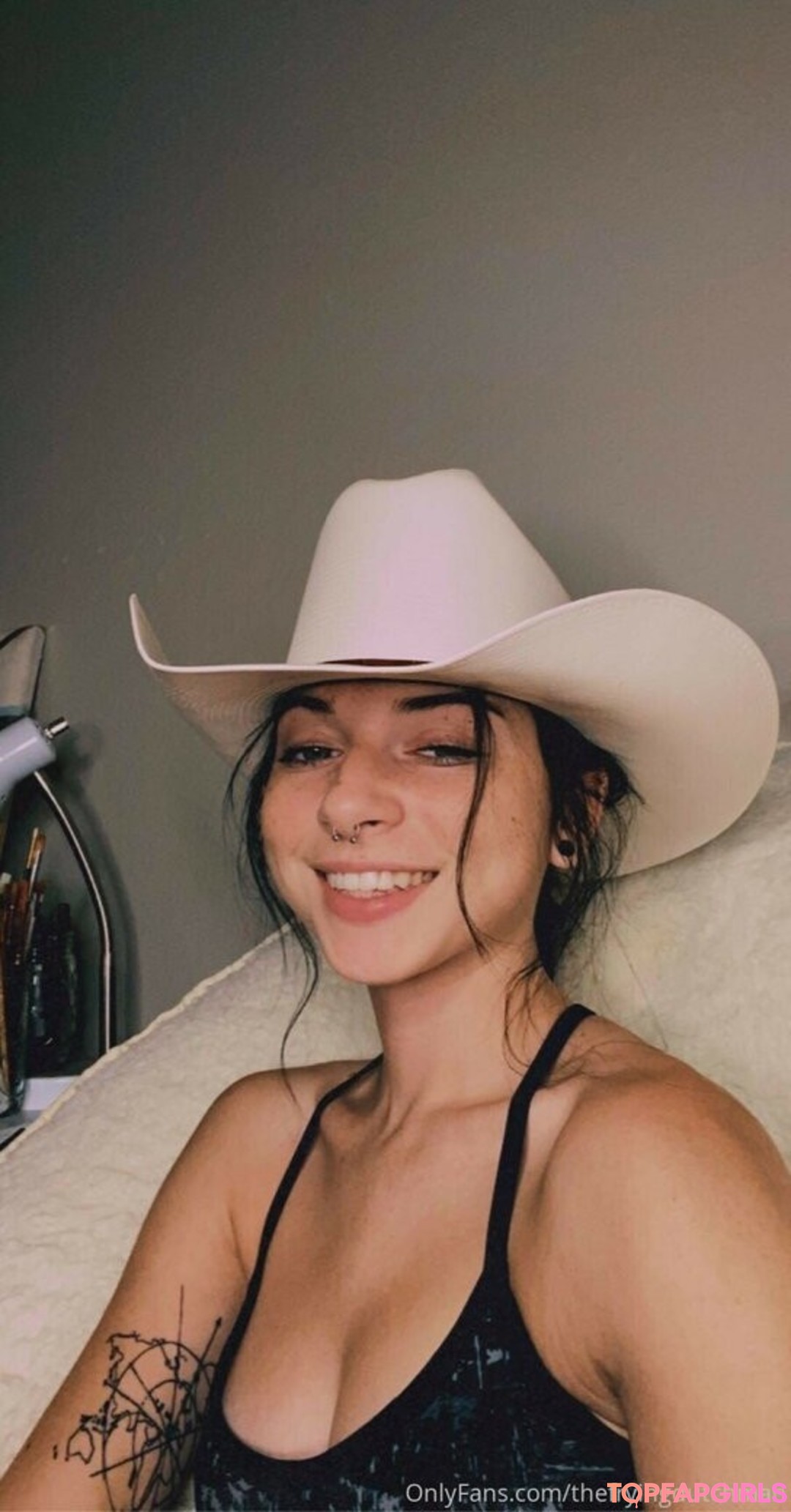 Foto desnuda filtrada de OnlyFans de Thefryingdutchman #35 Foto desnuda filtrada de OnlyFans de Thefryingdutchman #35