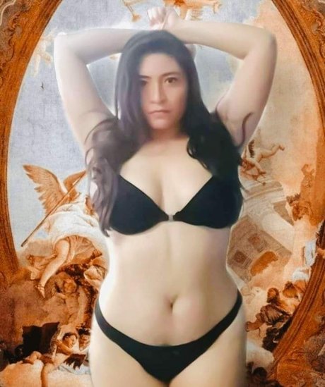 Foto desnuda filtrada de OnlyFans de Mishiavila