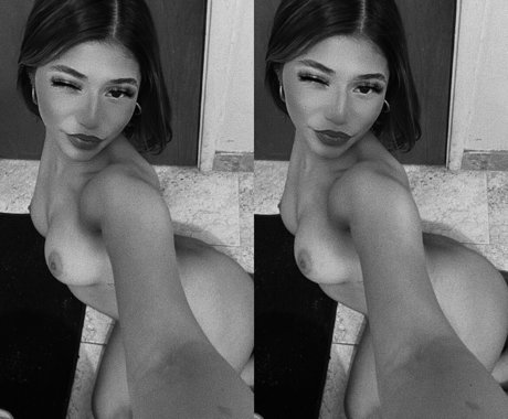 Foto desnuda filtrada de OnlyFans de Twotonedeedee