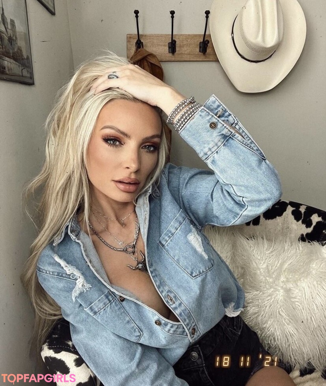 Foto desnuda filtrada de OnlyFans de Holly Stocks #47 Foto desnuda filtrada de OnlyFans de Holly Stocks #47