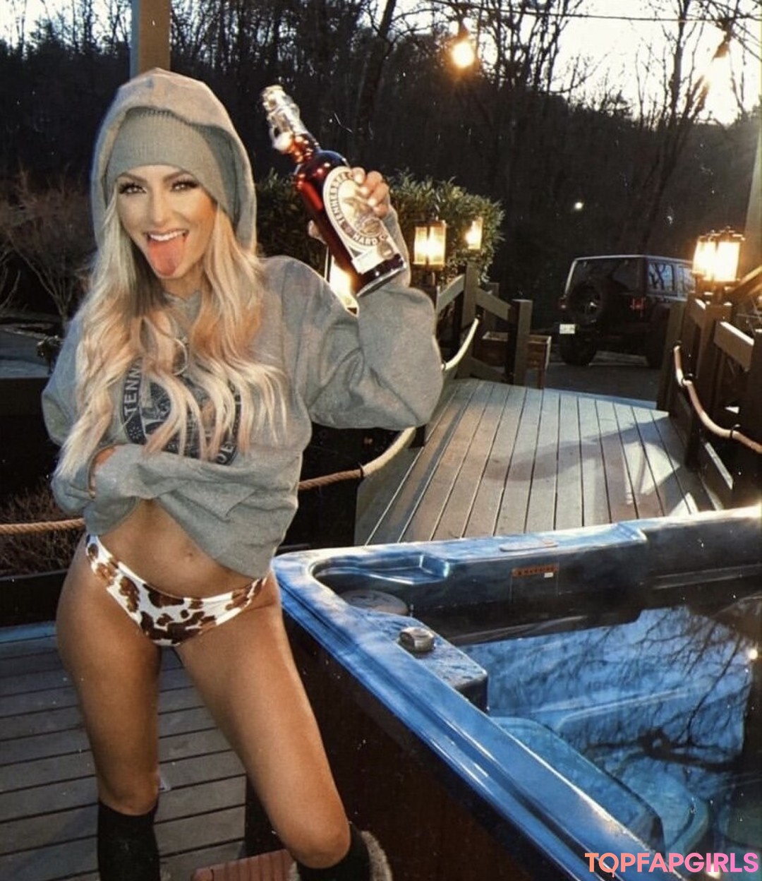 Foto desnuda filtrada de OnlyFans de Holly Stocks #8 Foto desnuda filtrada de OnlyFans de Holly Stocks #8