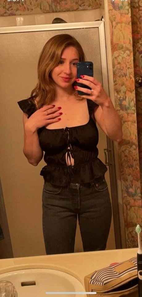 Foto desnuda filtrada de OnlyFans de Robynator23