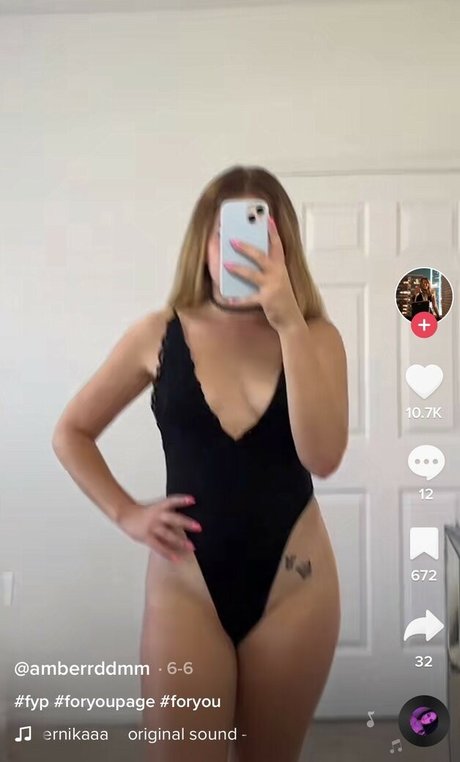 Foto desnuda filtrada de OnlyFans de Amberrddmm