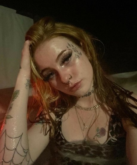 Foto desnuda filtrada de OnlyFans de Daphne Blake