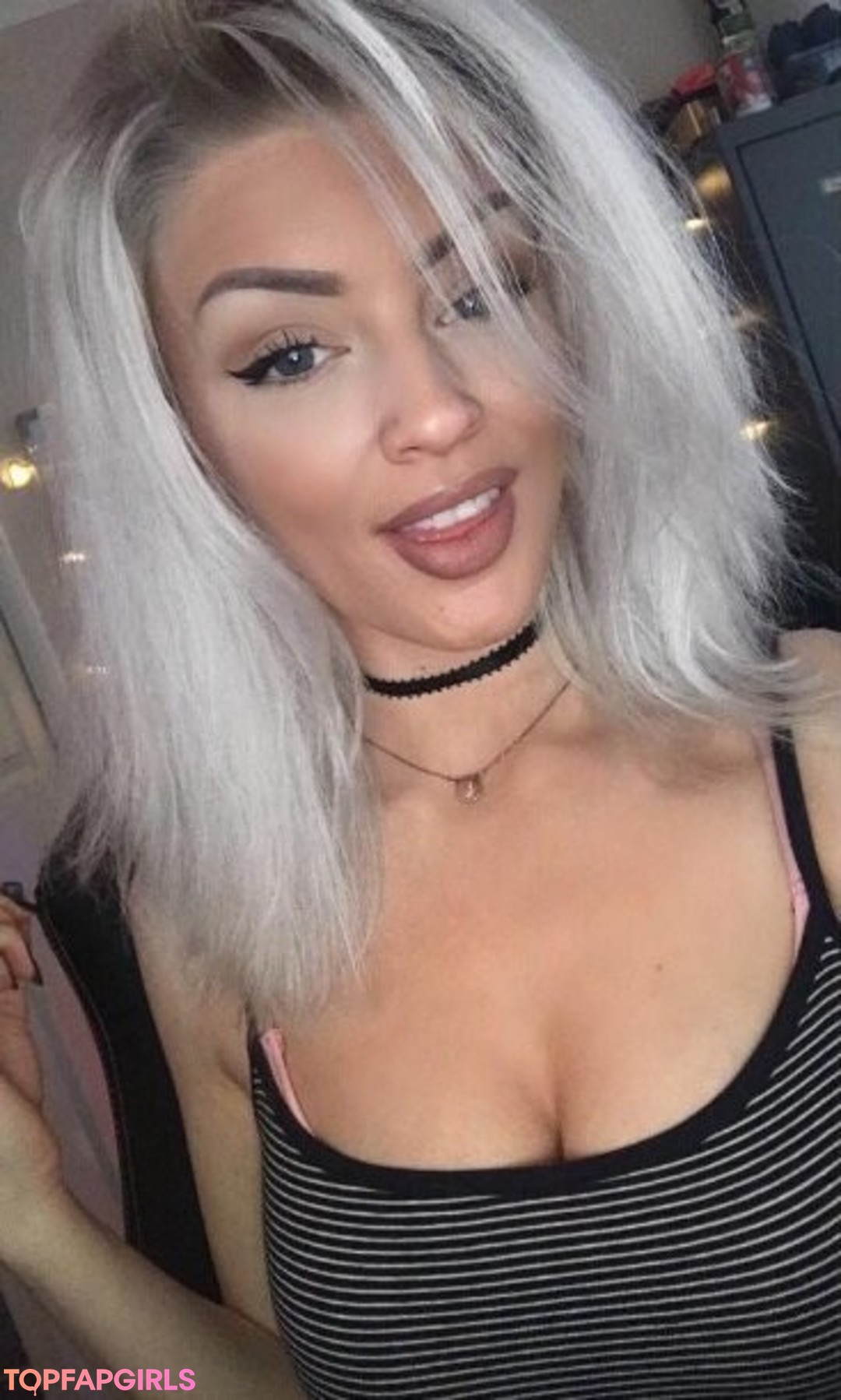 Foto desnuda filtrada de OnlyFans de Xcandylashes #49 Foto desnuda filtrada de OnlyFans de Xcandylashes #49