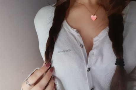 Foto desnuda filtrada de OnlyFans de Goodgiirl18