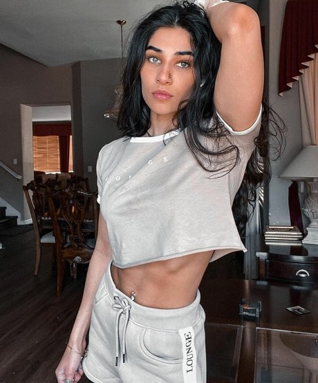 Nylawho