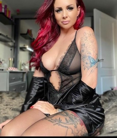 Foto desnuda filtrada de OnlyFans de Jessicamariered