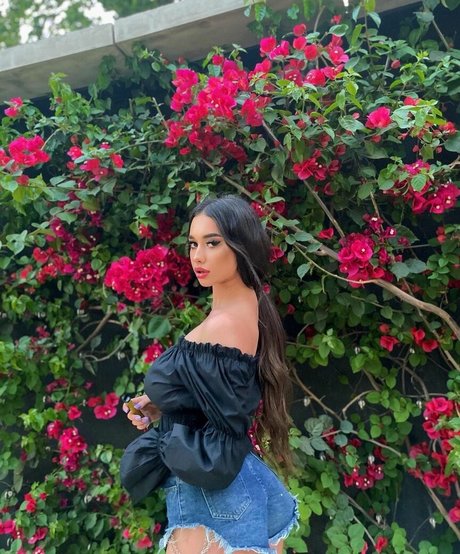 Foto desnuda filtrada de OnlyFans de Sophia Adamova