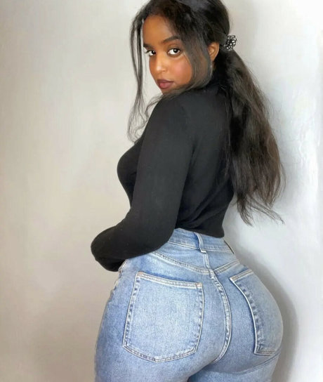 Foto desnuda filtrada de OnlyFans de Rediet Birhane