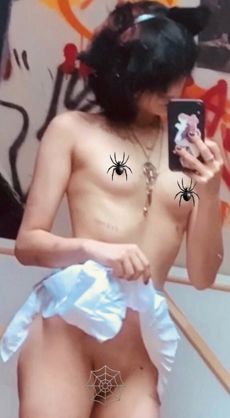 Foto desnuda filtrada de OnlyFans de Vomitboyx