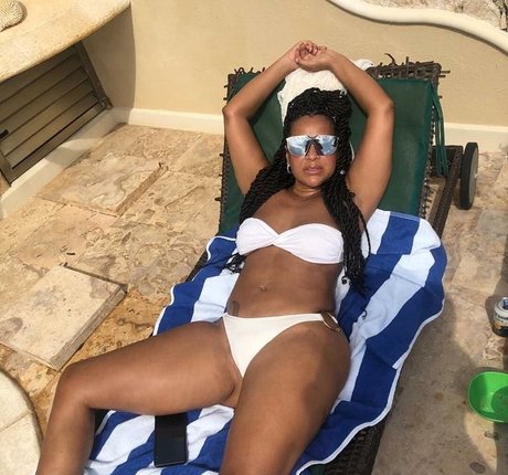 LisaRaye