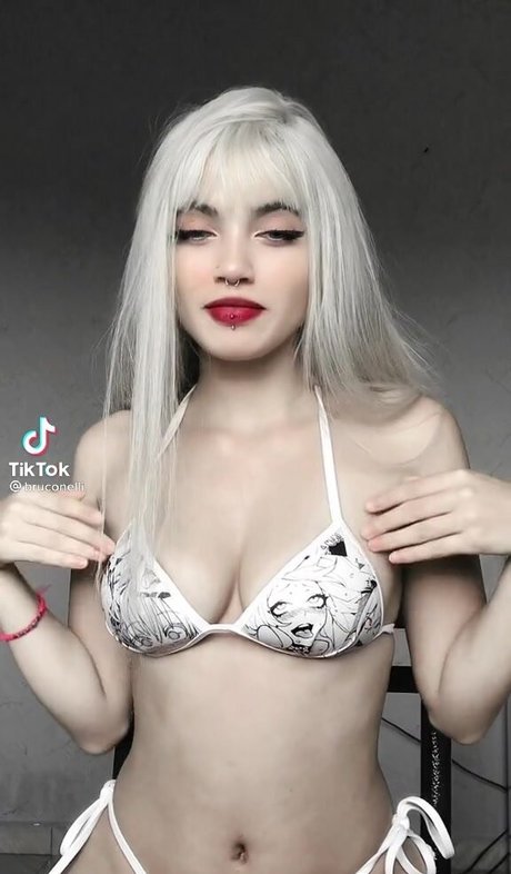 Foto desnuda filtrada de OnlyFans de Bruna Conelli