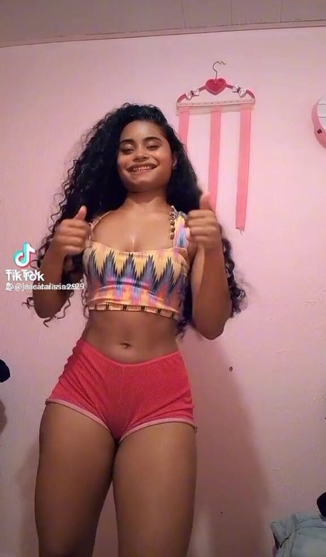 Jessica Larrisa29