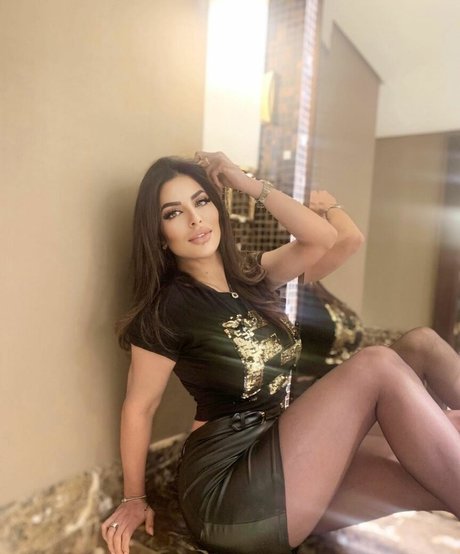 Amira Mounir Srarfi