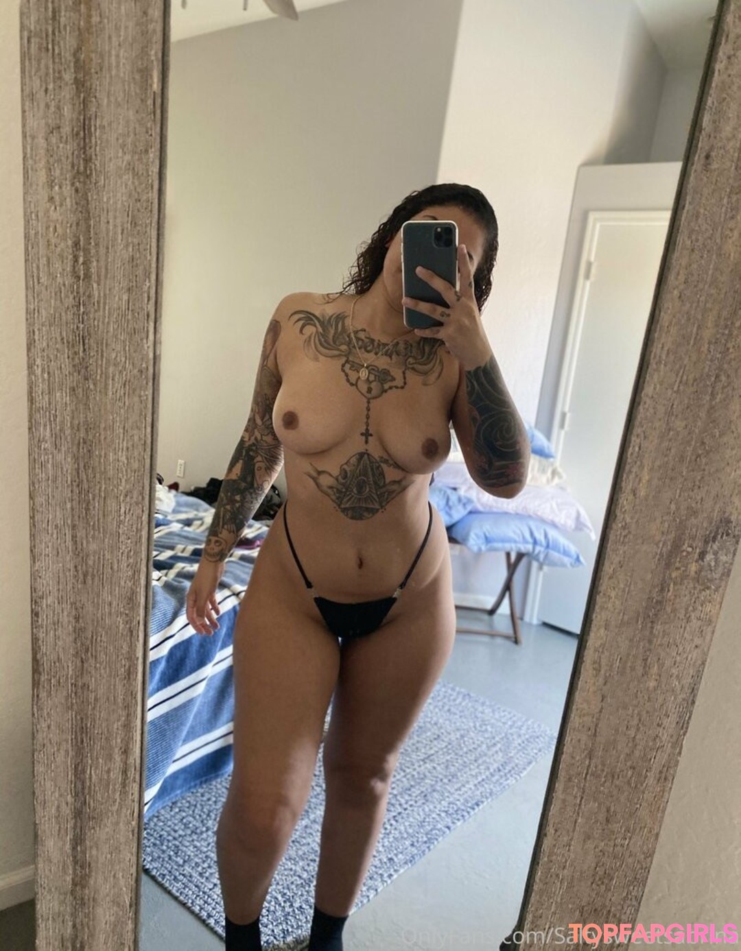 Foto desnuda filtrada de OnlyFans de Saltysweetsabrina #12 Foto desnuda filtrada de OnlyFans de Saltysweetsabrina #12