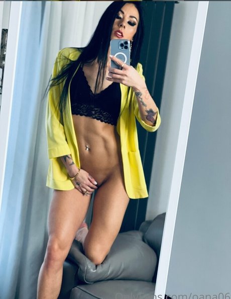 Foto desnuda filtrada de OnlyFans de Desireduffy