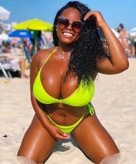 Debora Diassde_