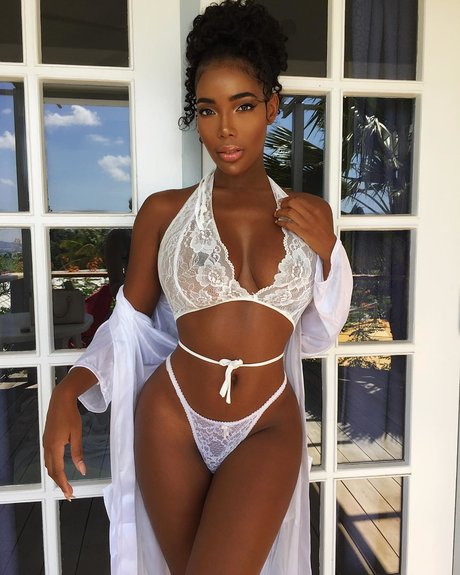 Monifa Jansen