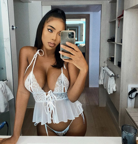 Monifa Jansen