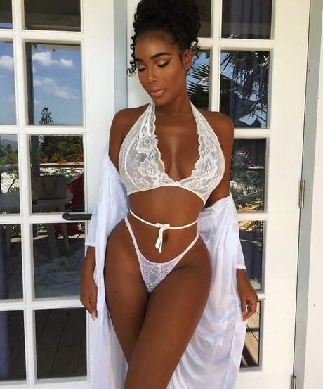 Monifa Jansen