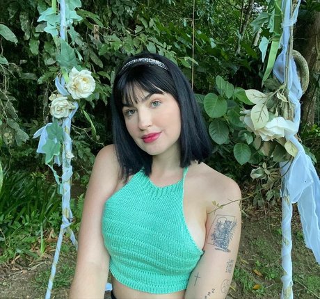 Foto desnuda filtrada de OnlyFans de Bella Sant