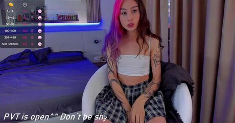 Foto desnuda filtrada de OnlyFans de Julia Molligan