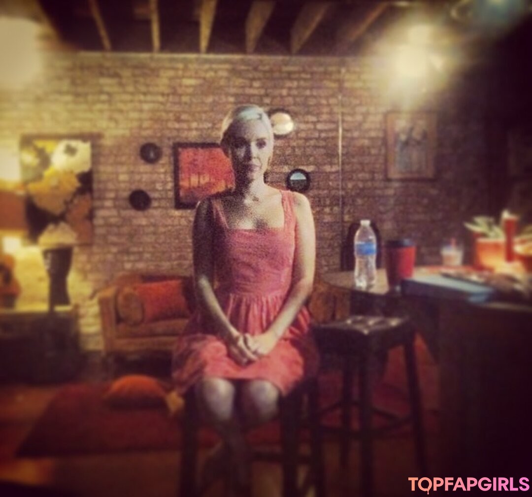 Foto desnuda filtrada de OnlyFans de Brea Grant #49 Foto desnuda filtrada de OnlyFans de Brea Grant #49