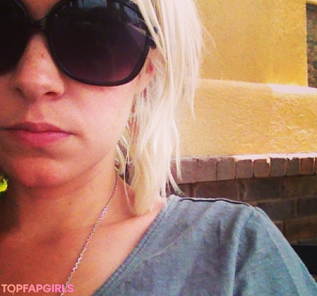 Foto desnuda filtrada de OnlyFans de Brea Grant #58 Foto desnuda filtrada de OnlyFans de Brea Grant #58