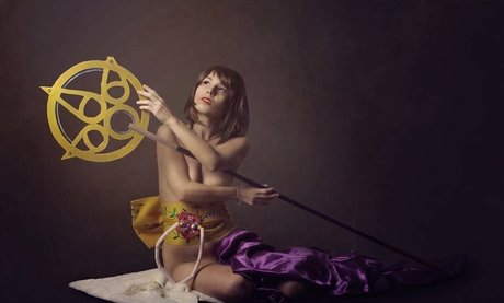 Foto desnuda filtrada de OnlyFans de Yunie Lannister