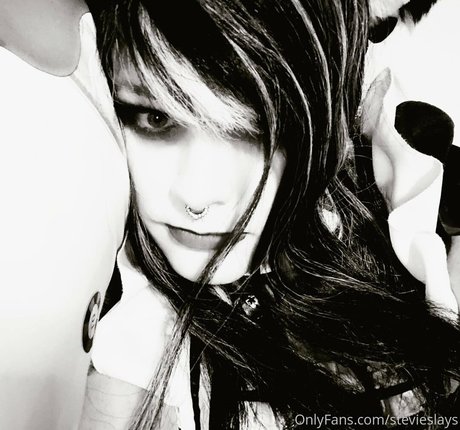 Stevieslays