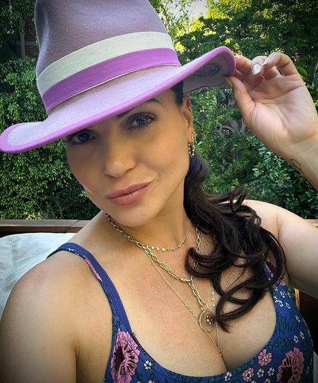 Lana Parilla