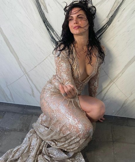 Lana Parilla
