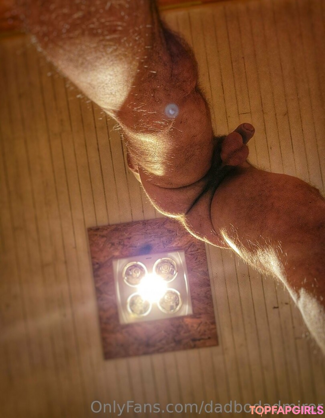 Foto desnuda filtrada de OnlyFans de Dadbodadmirer #49 Foto desnuda filtrada de OnlyFans de Dadbodadmirer #49