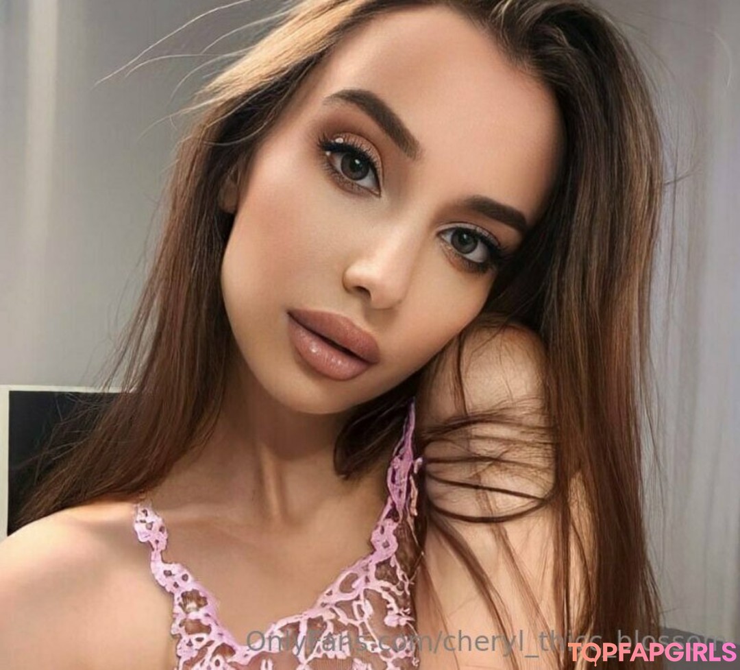 Foto desnuda filtrada de OnlyFans de Cherylthiccblossom #267 Foto desnuda filtrada de OnlyFans de Cherylthiccblossom #267