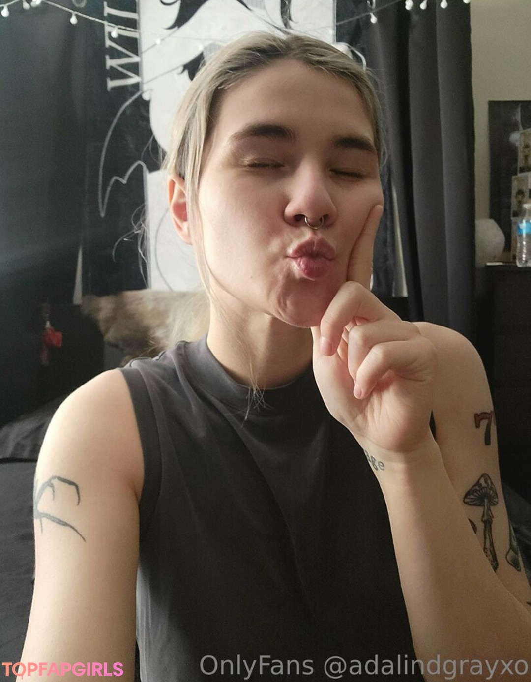 Foto desnuda filtrada de OnlyFans de Adalindgrayxo #222 Foto desnuda filtrada de OnlyFans de Adalindgrayxo #222