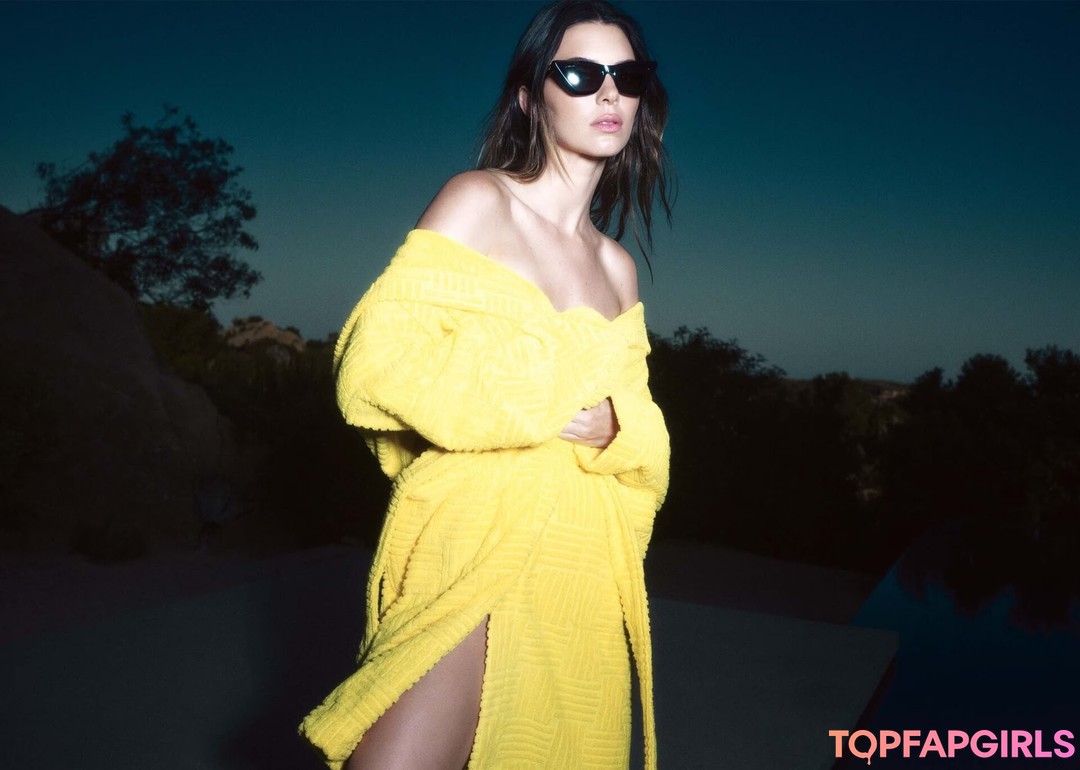 Foto desnuda filtrada de OnlyFans de Kendall Jenner #2015 Foto desnuda filtrada de OnlyFans de Kendall Jenner #2015