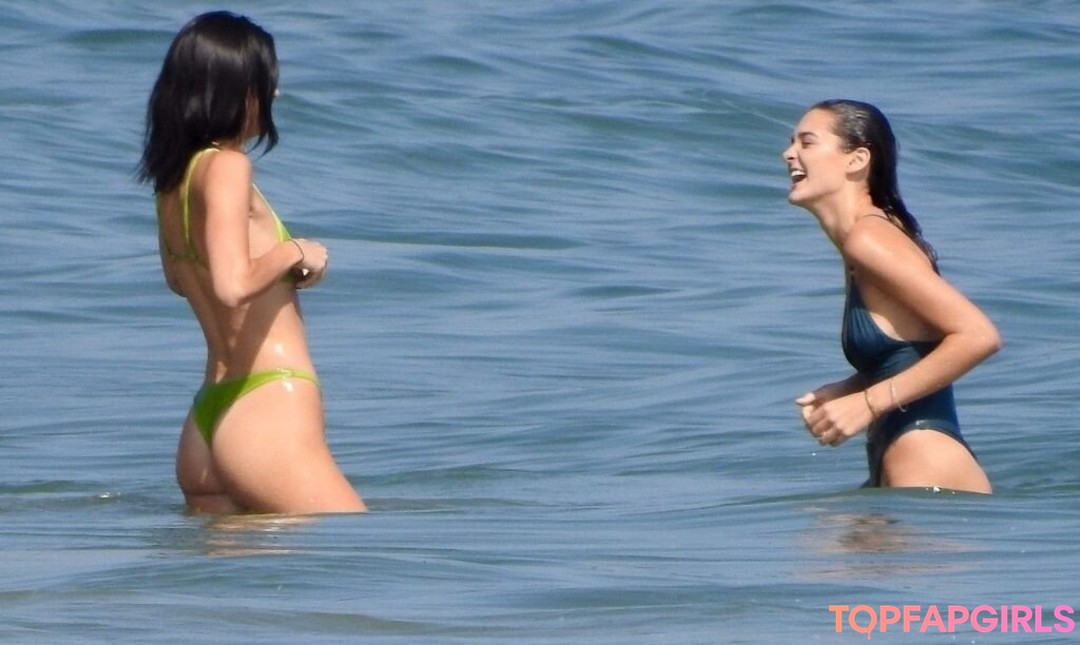 Foto desnuda filtrada de OnlyFans de Kendall Jenner #225 Foto desnuda filtrada de OnlyFans de Kendall Jenner #225