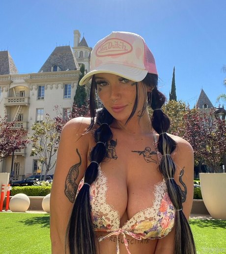 Foto desnuda filtrada de OnlyFans de Uncensoredjaz
