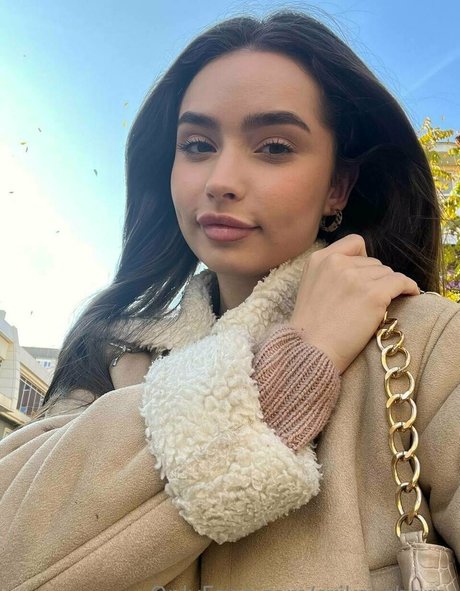 Erika_cherry