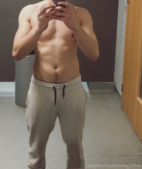 Foto desnuda filtrada de OnlyFans de Theerealmrbig