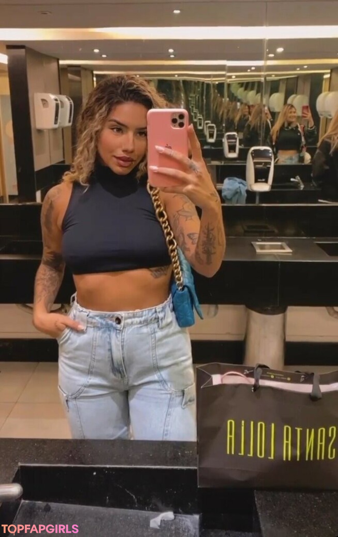 Foto desnuda filtrada de OnlyFans de Muito Linda #417 Foto desnuda filtrada de OnlyFans de Muito Linda #417