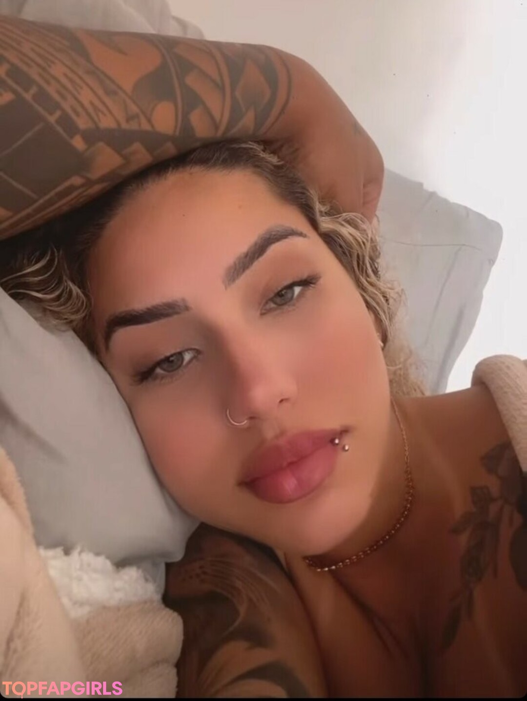 Foto desnuda filtrada de OnlyFans de Muito Linda #539 Foto desnuda filtrada de OnlyFans de Muito Linda #539