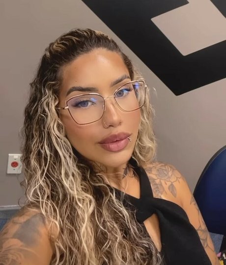 Muito Linda
